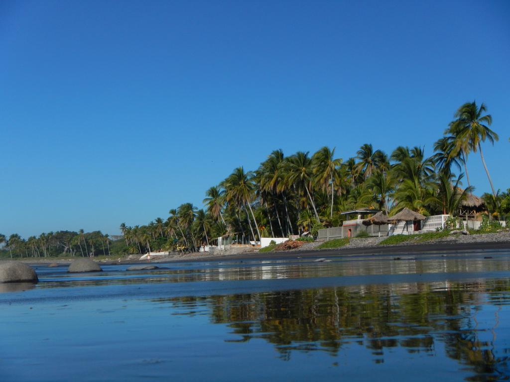 Punta Roca Surf Resort La Libertad Luaran gambar