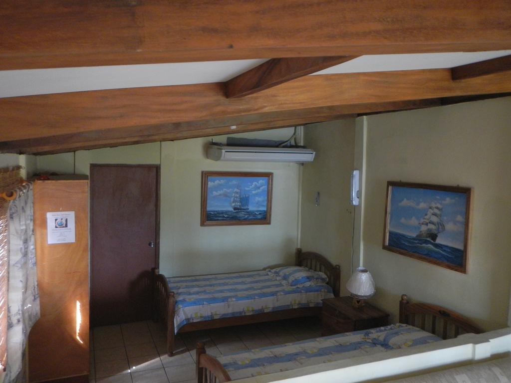 Punta Roca Surf Resort La Libertad Bilik gambar